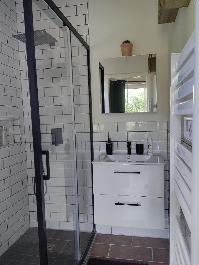 Chez Chapelle In The Heart Of The Gascony With Pool And Hot Tub Lägenhet Auch Exteriör bild